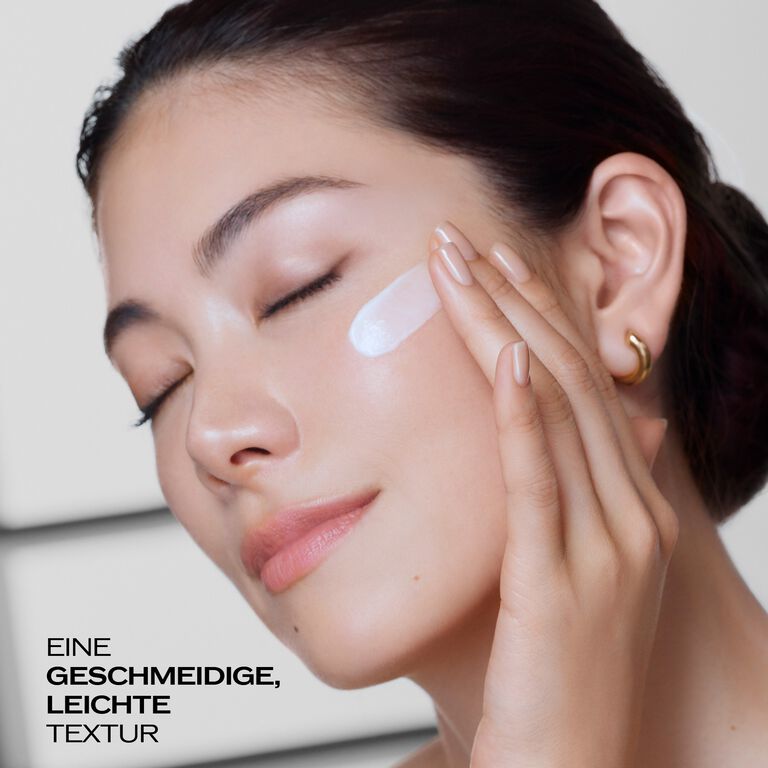 Total Regenerating Cream Soft, 