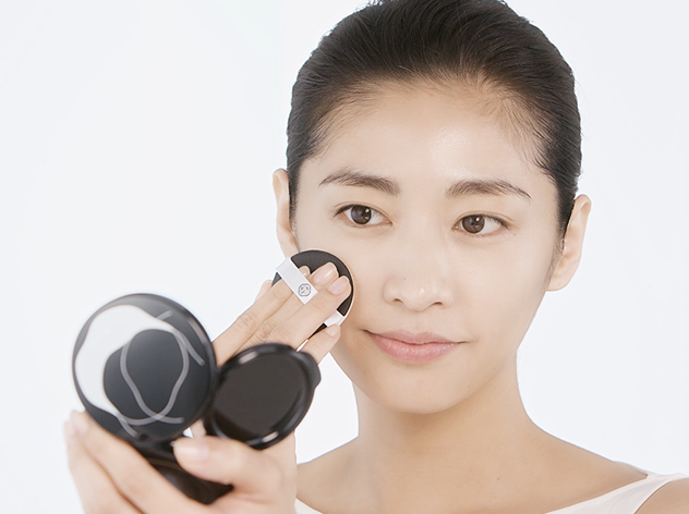 Anwendung: Cushion Compact Foundation