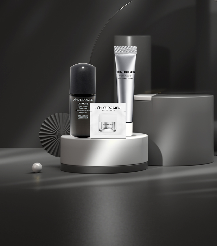 Erhalte unser Anti-Aging-Set einschließlich der TOTAL REVITALIZER Cream (1 ml) & der TOTAL REVITALIZER Eye (5 ml) + dem ULTIMUNE Serum (10 ml) ab 99 € mit dem Code: MEN geschenkt.